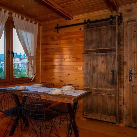 Villa Denize Sifir Havuzlu Jakuzili Bahamas