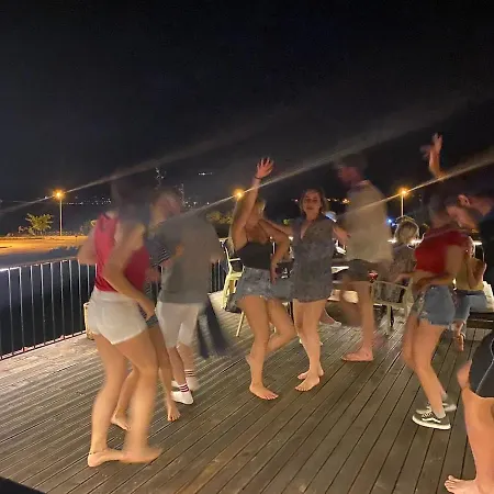 Denize Sifir Havuzlu Jakuzili Bahamas Villa Fethiye